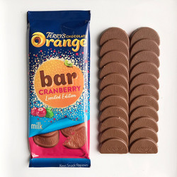 Продуктови Категории Шоколади Terrys Chocolate Orange Млечен шоколад с истинско портокалово масло и сок от червена боровинка 90 гр